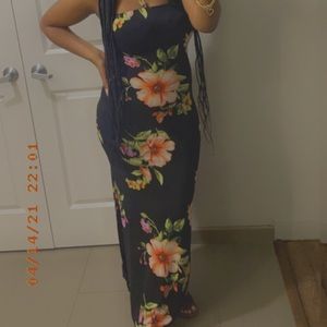 Black Maxi Dress with Flowers 😍😍🌸